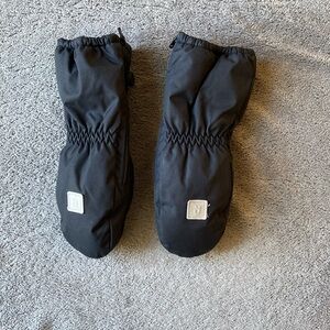 Reima Tassu Mittens Black Size 3